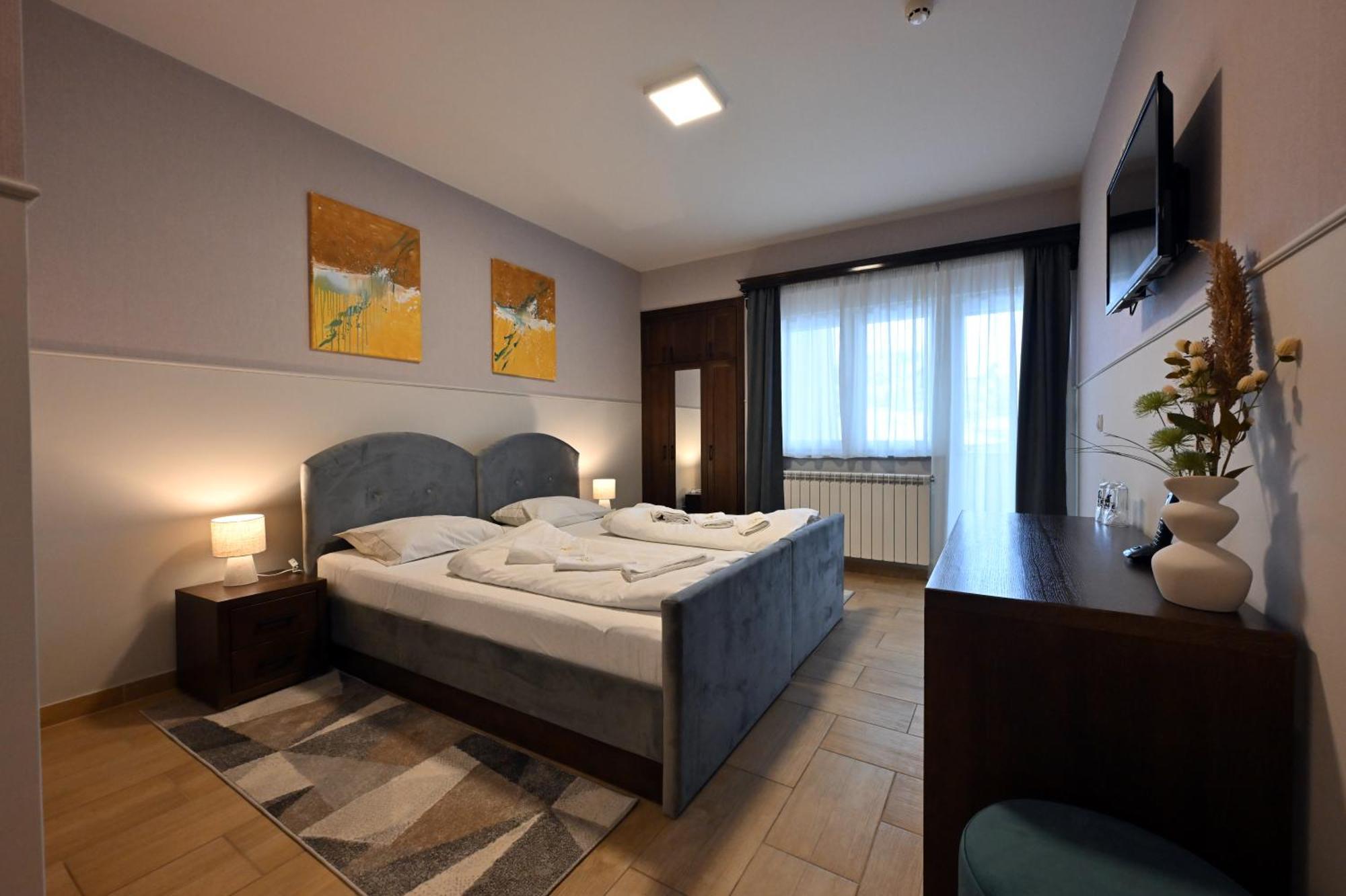 Hotel Lane Sjenica Kültér fotó