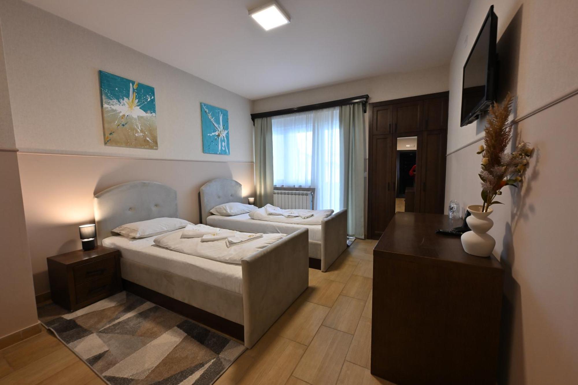 Hotel Lane Sjenica Kültér fotó
