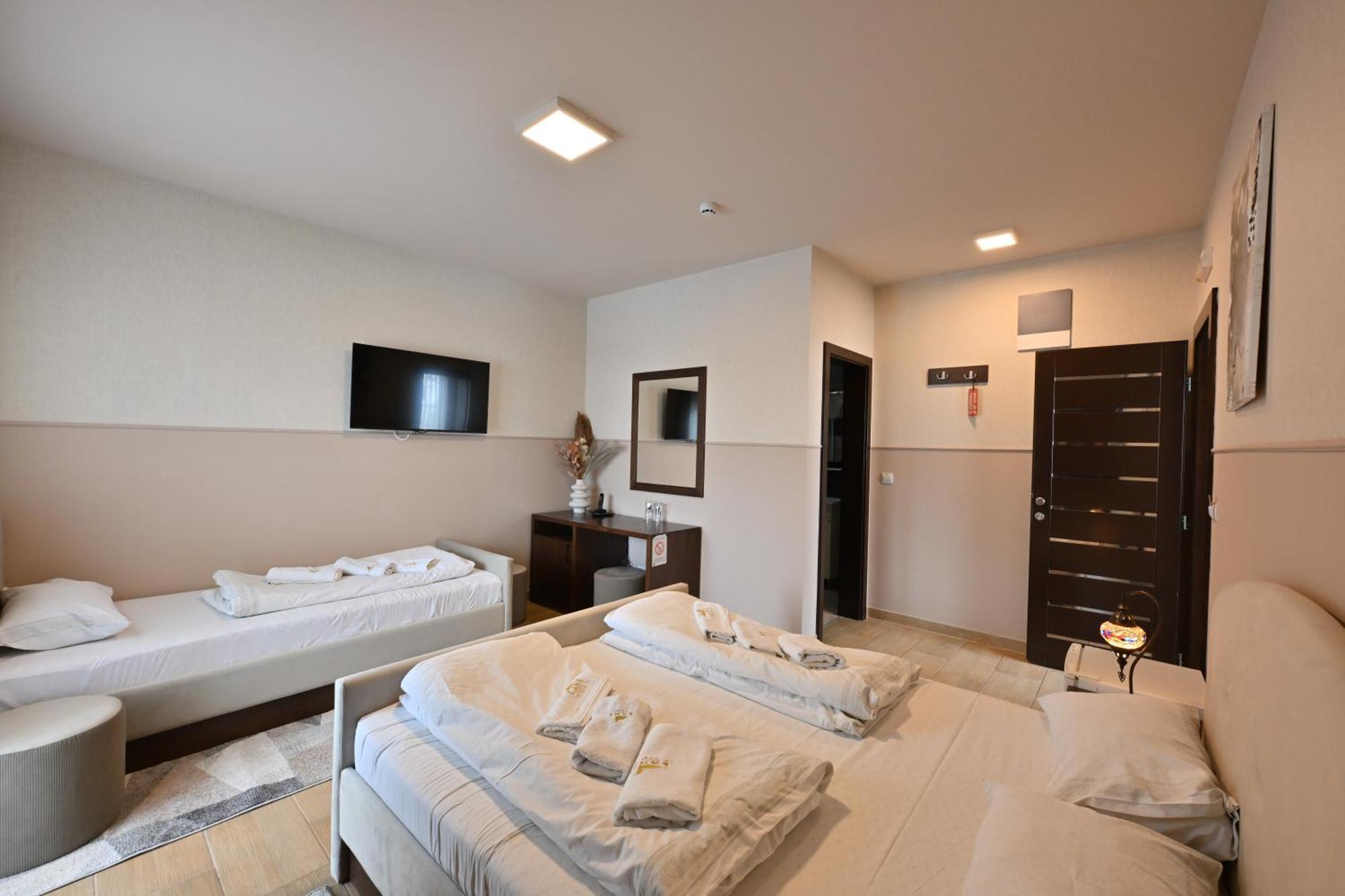 Hotel Lane Sjenica Kültér fotó