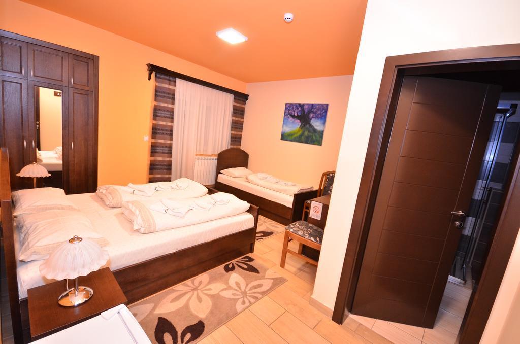 Hotel Lane Sjenica Kültér fotó